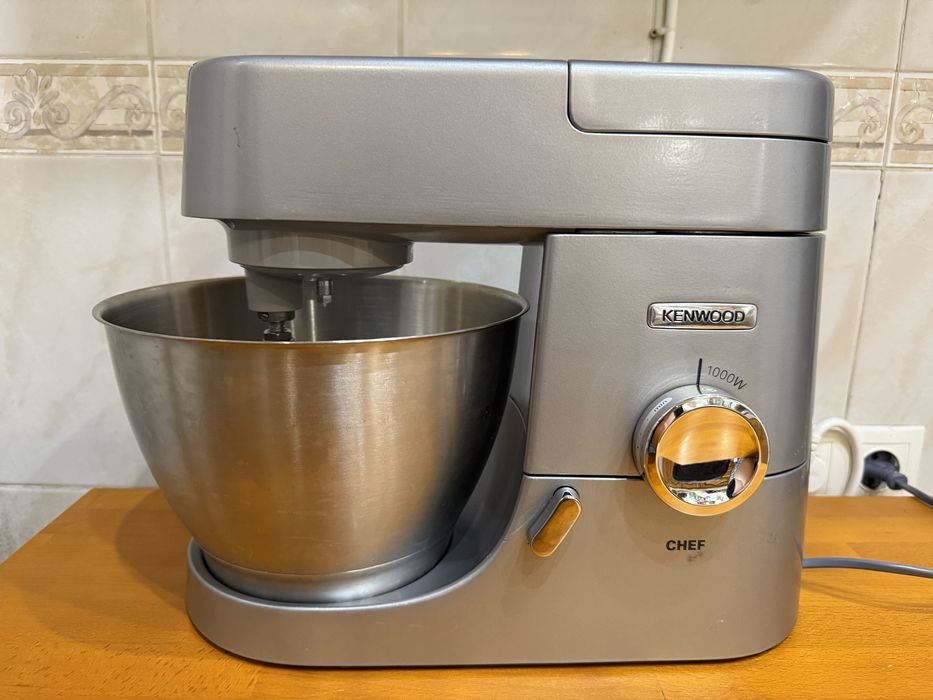 Міксер Kenwood KVC 30