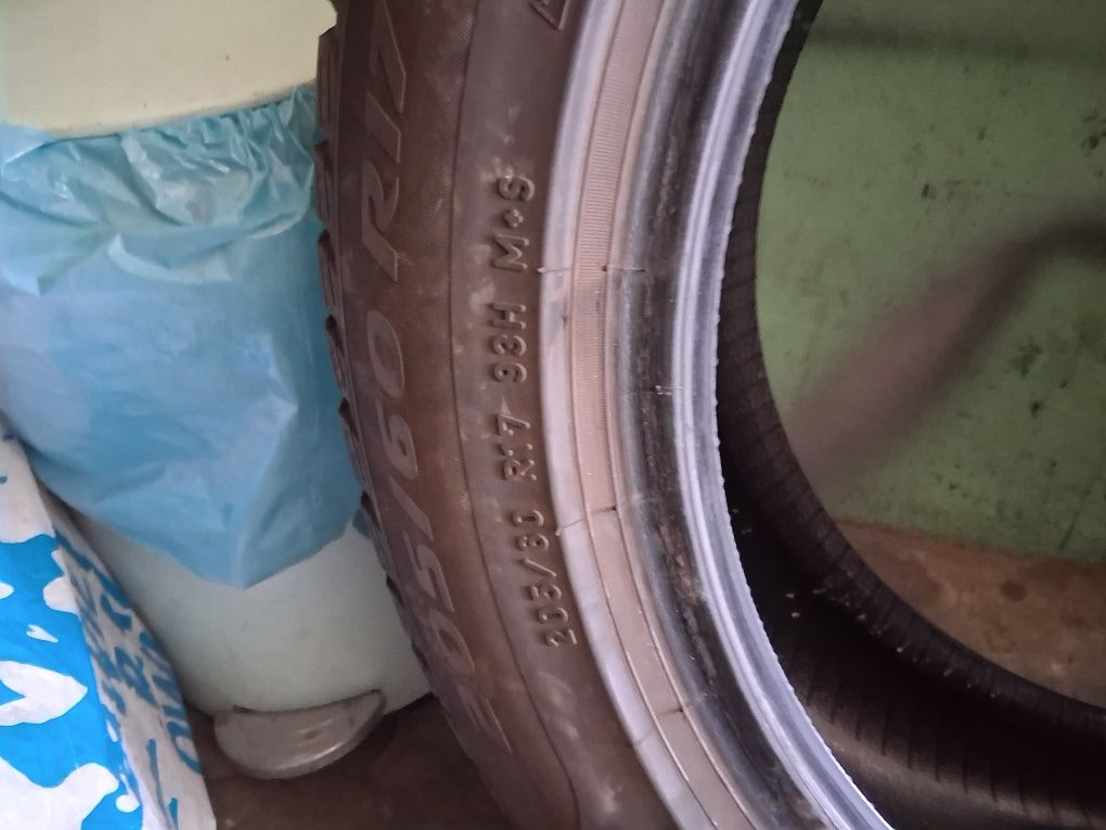 Opony zimowe 205-60 R17 pirelli