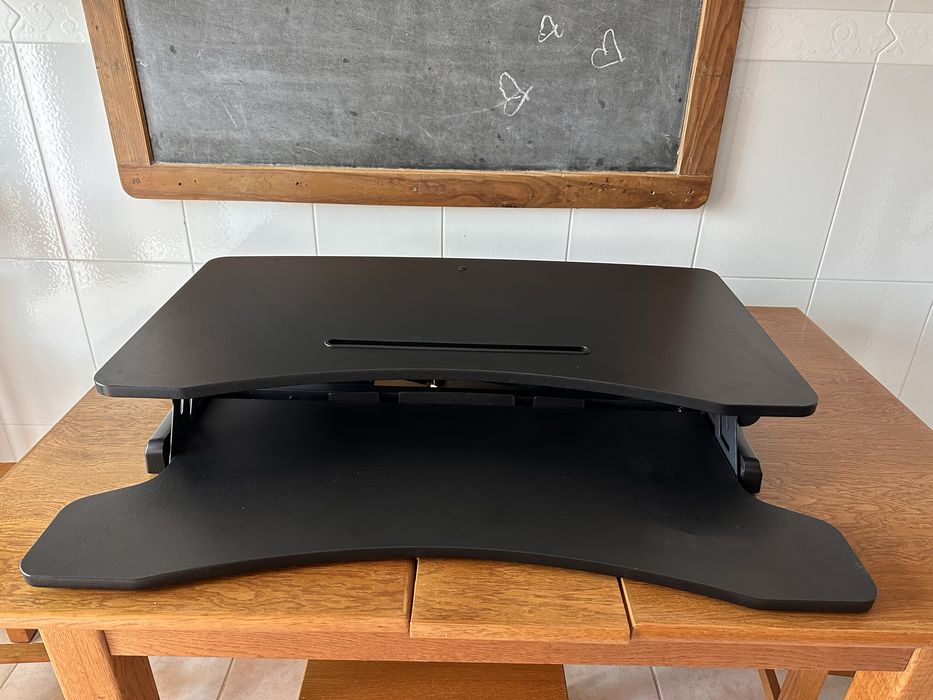 Secretária elevatória