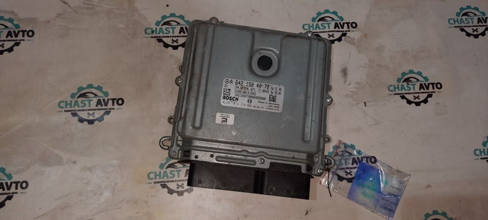 Блок управления двигателем А 642 150 40 72 Mercedes 3.0cdi OM 642
