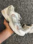 sprzedam buty new balance 530