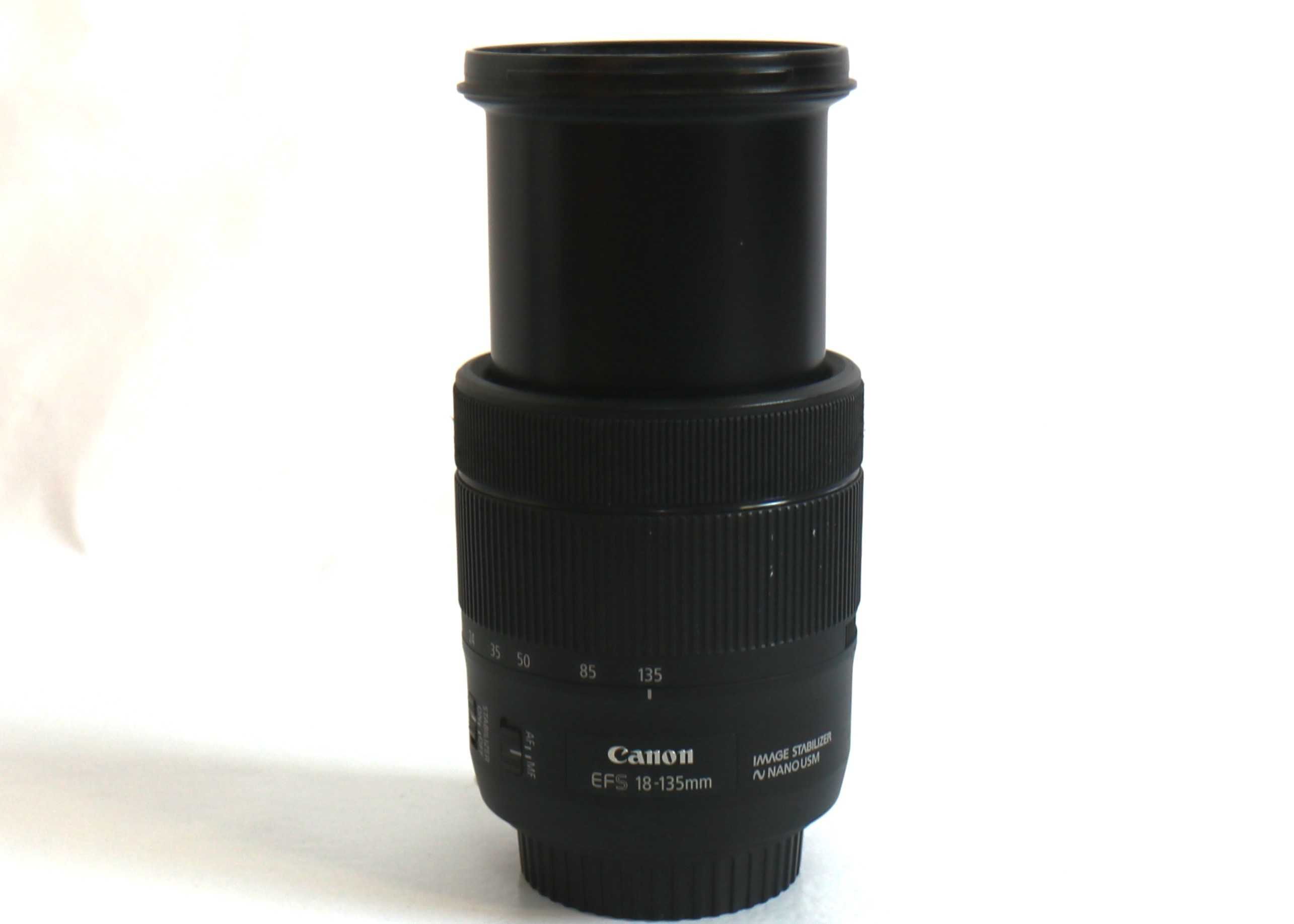 Lente Canon EF-S 18-135mm NANO IS SEM FOCO