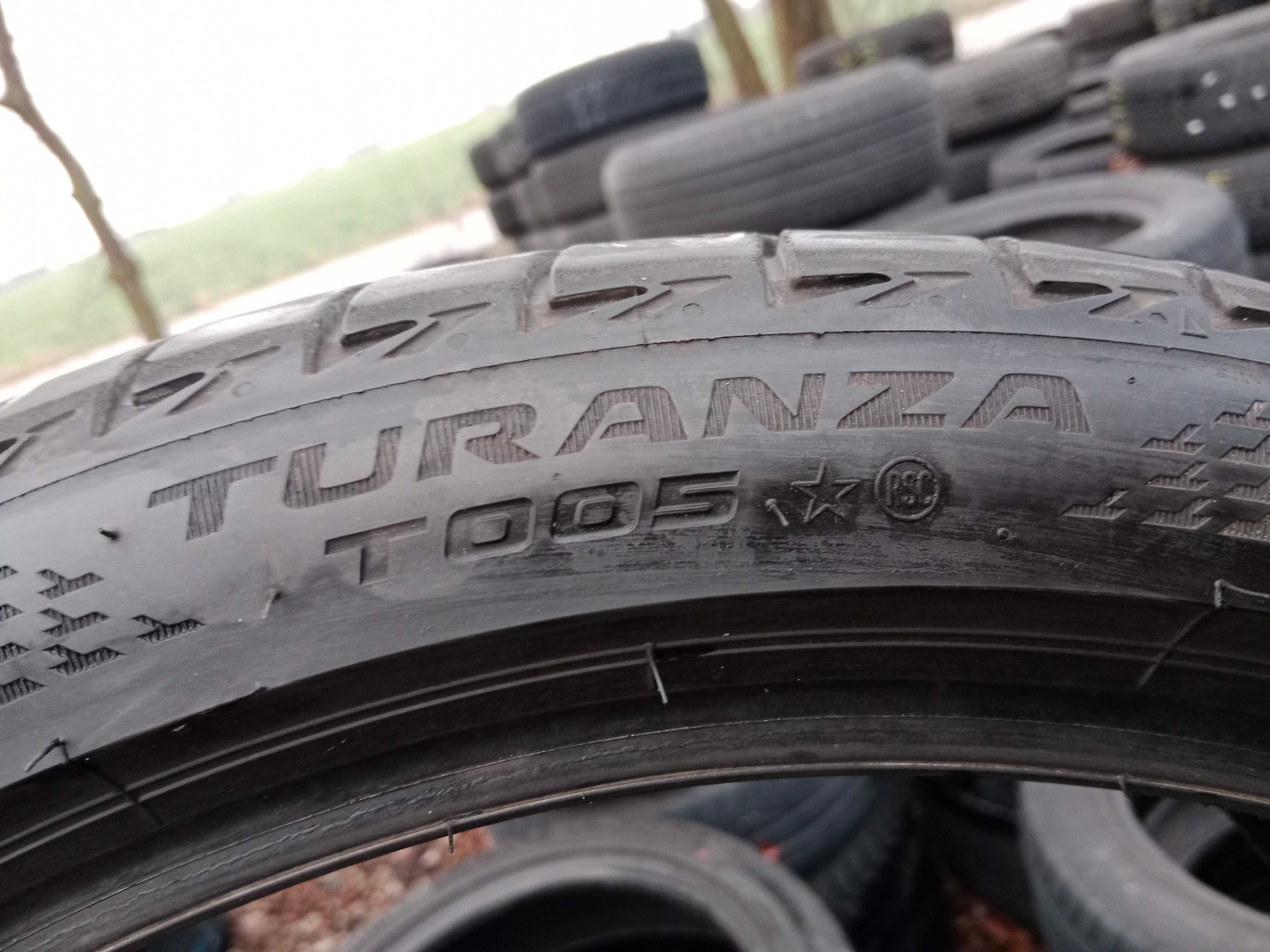 Opona używana 225/40R19 Bridgestone Turanza T005 RFT 1szt.