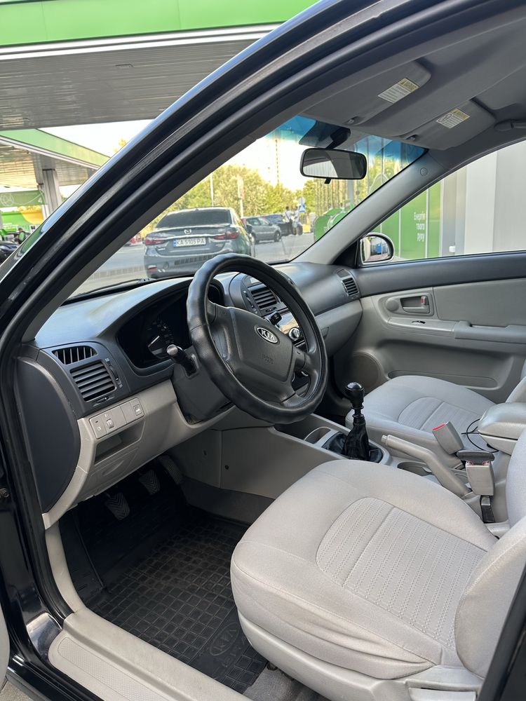 Kia Cerato 1 власник / дизель