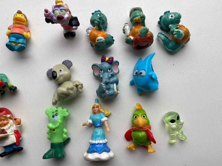 Игрушки Киндер с 90х
