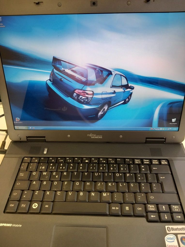 Vendo portátil fujitsu
