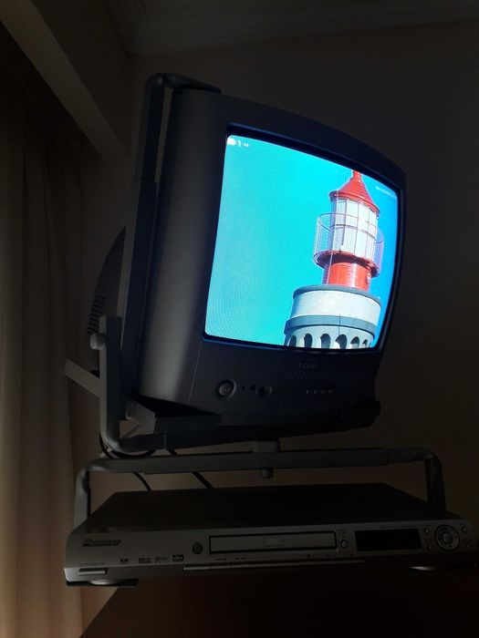 Conjunto TV Philips 15¨+ Leitor de DVD Pioneer + Suporte