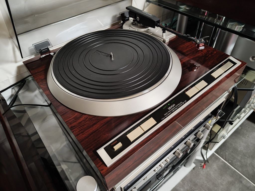 Rezerwacja Dawid  Gramofon Denon DP-37F W pełni automatyczny gramofon