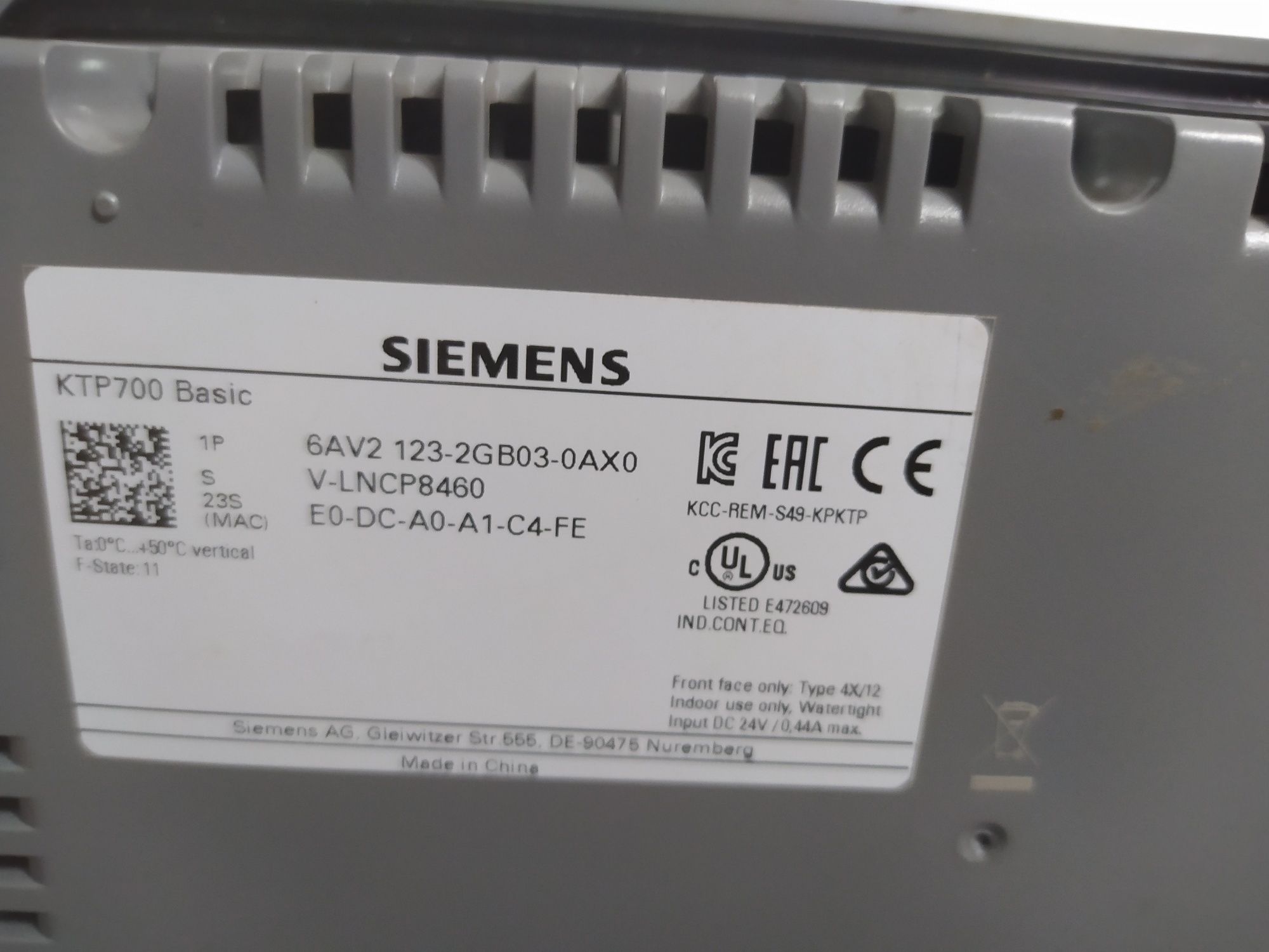 siemens hmi ktp700 s7 1200 tia portal simatic op 6AV2 123-2GB03-0AX0