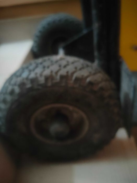 Wózek transportowy ręczny do 200 kg