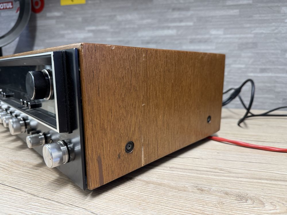Sansui 690 Stereo Receiver, Вінтажний ресівер