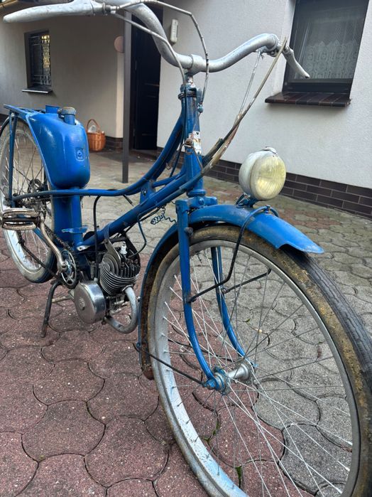 Motorower zabytkowy Mobylette