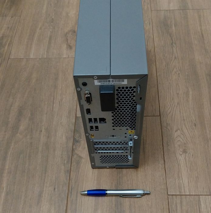 Mini torre Lenovo AMD Athlon Silver 3020e, 8 Gb DDR4, 256 Gb M.2