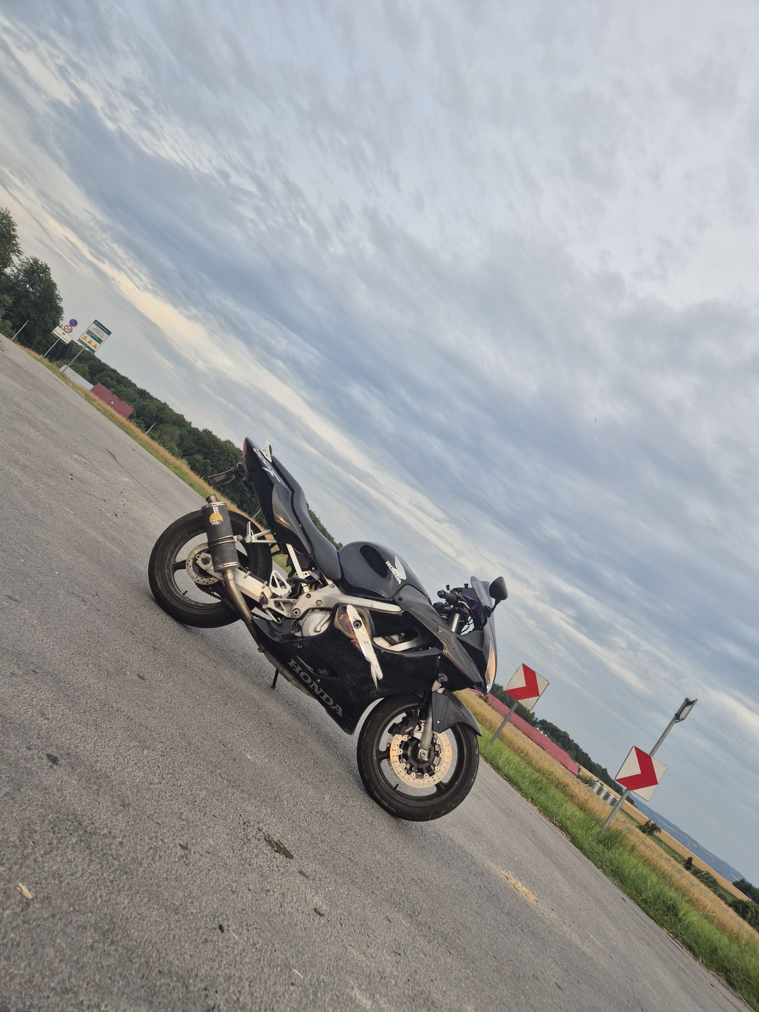 Honda cbr 600 f4i na a2