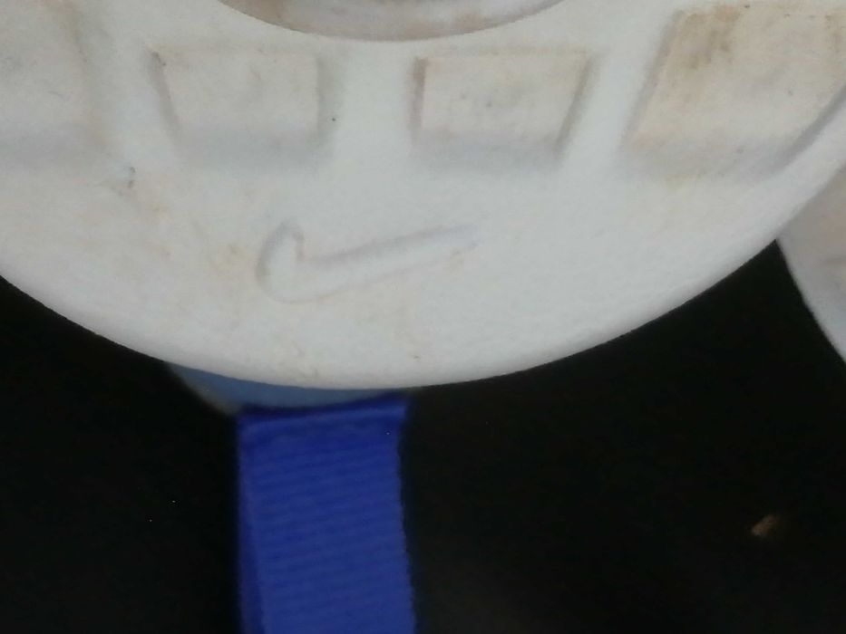 Tenis Cinza n. 26 Nike