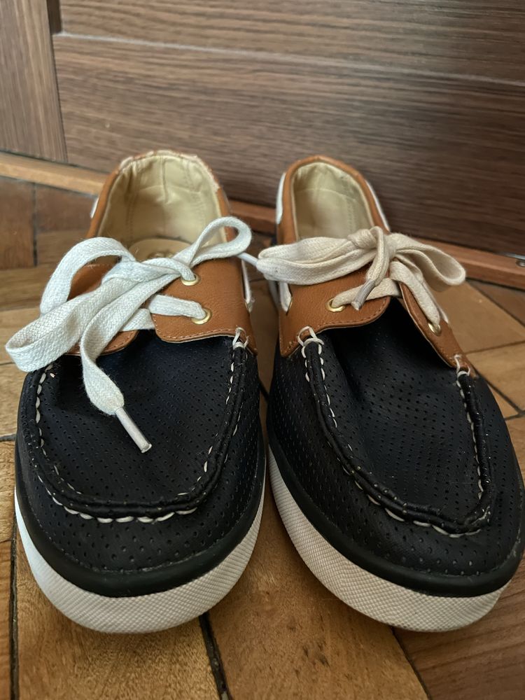 River Island мокасини