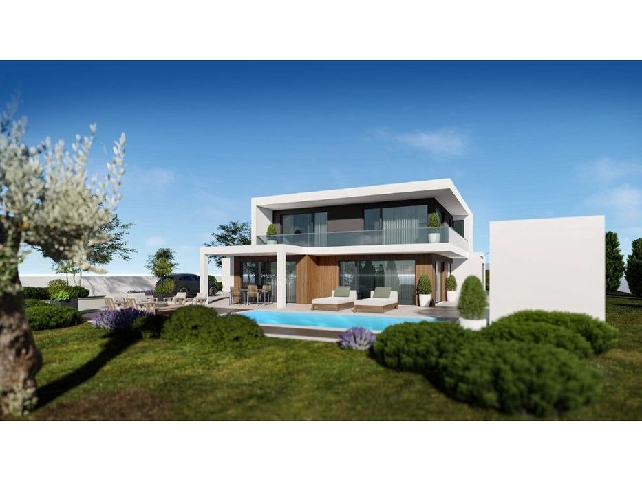 Terreno com Projeto Aprovado para Moradia Unifamiliar com Piscina |...