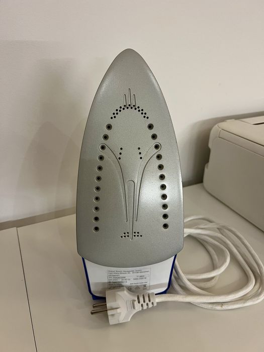 Ferro de Engomar Bosch - Pouco Uso