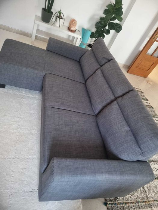 Sofá Bollstanas com chaise long