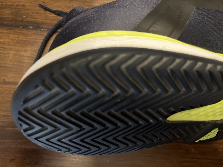 Tenis de padel adidas tamanho 44