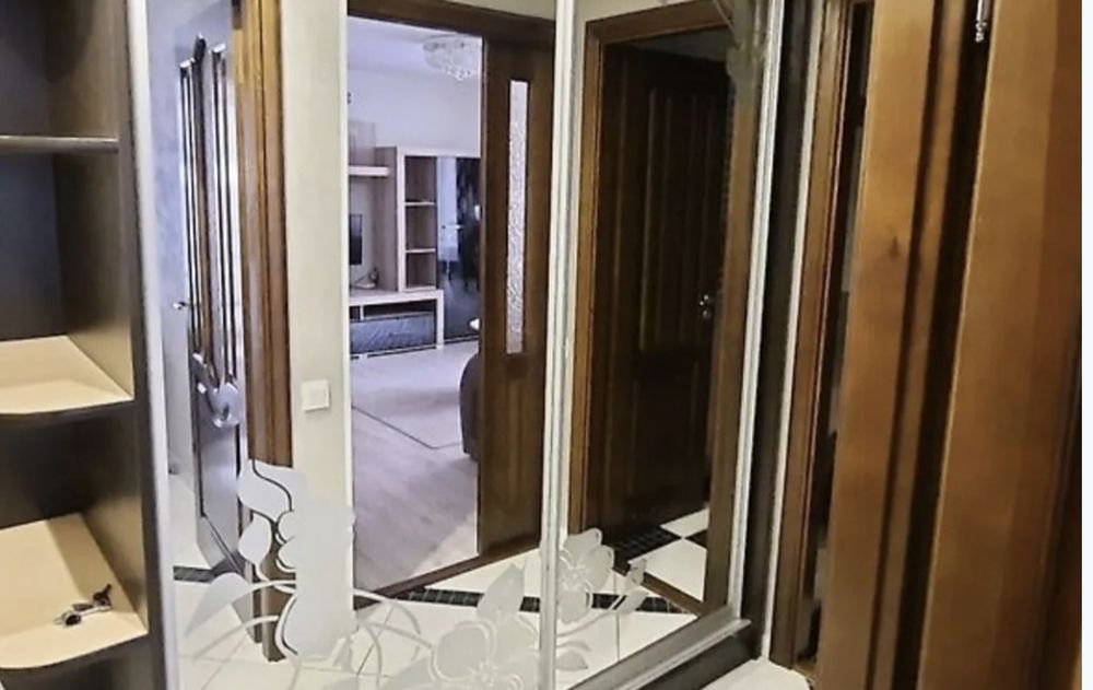 Квартира 1/х кім на Дружбі