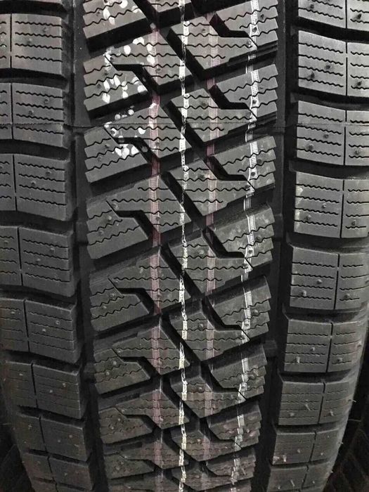 Шини 235/65R16C	Lassa	Wintus 2 121/119 | нові зимові 8шт