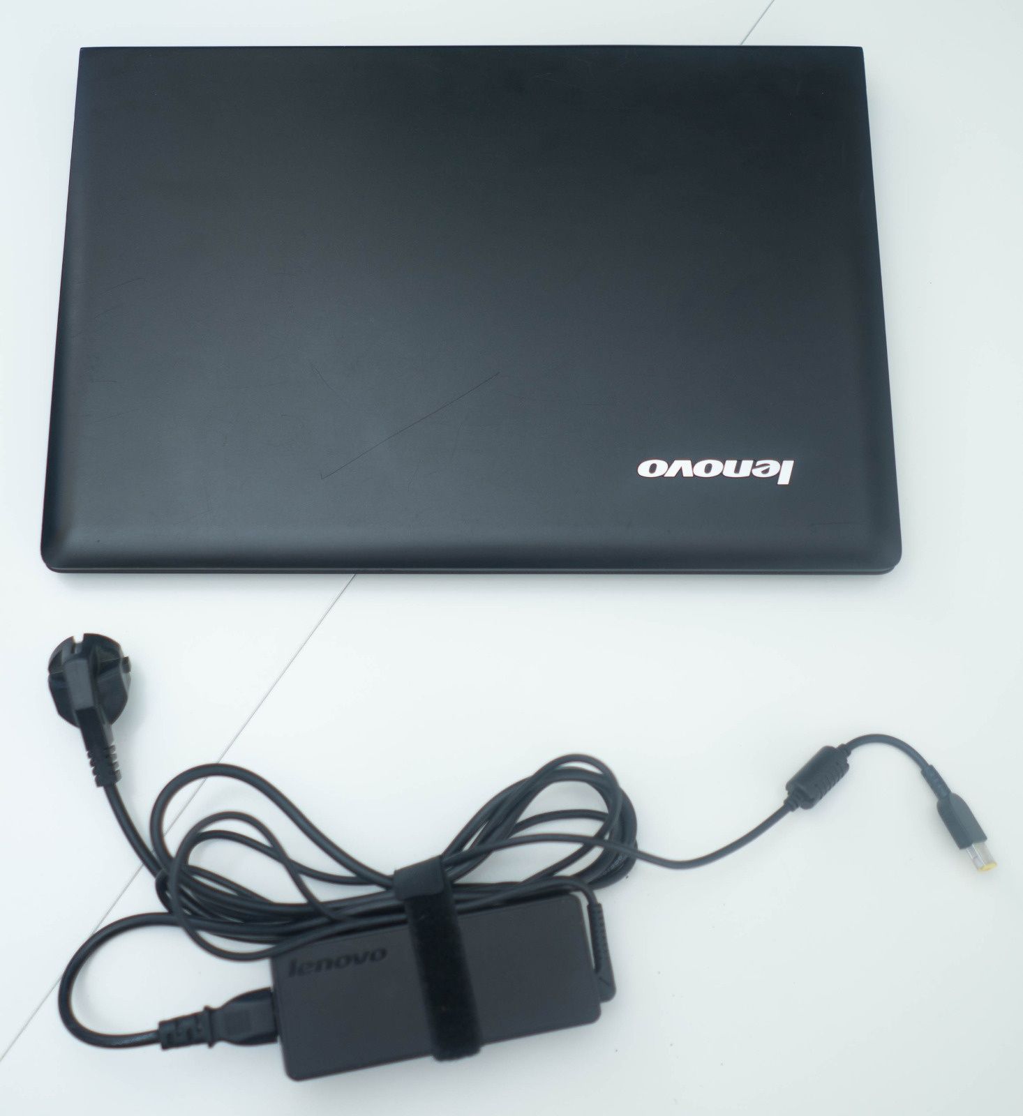 Lenovo Z50-75 AMD Radeon 8GB RAM 500GB SSHD Windows 11
