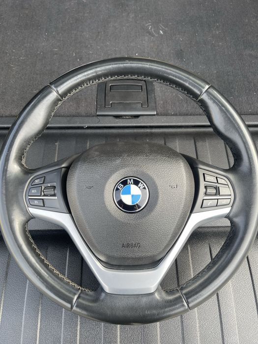 Руль БМВ Х5 Ф15 с вибро