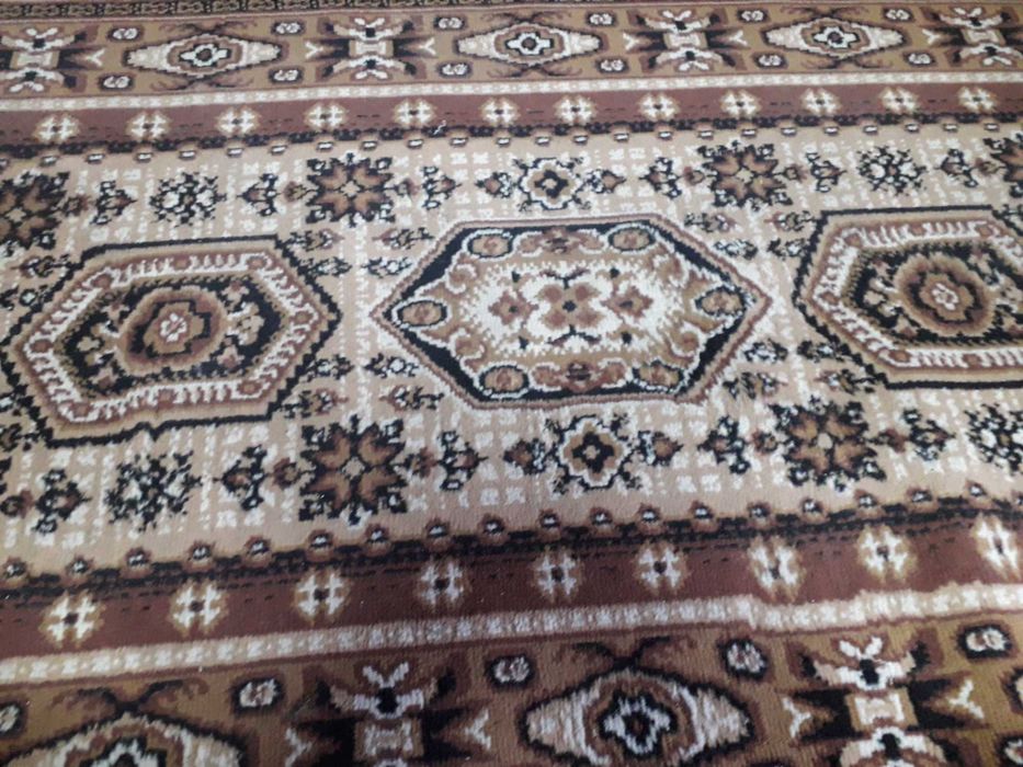 Dywan chodnik brązowy, 326 cm długi!