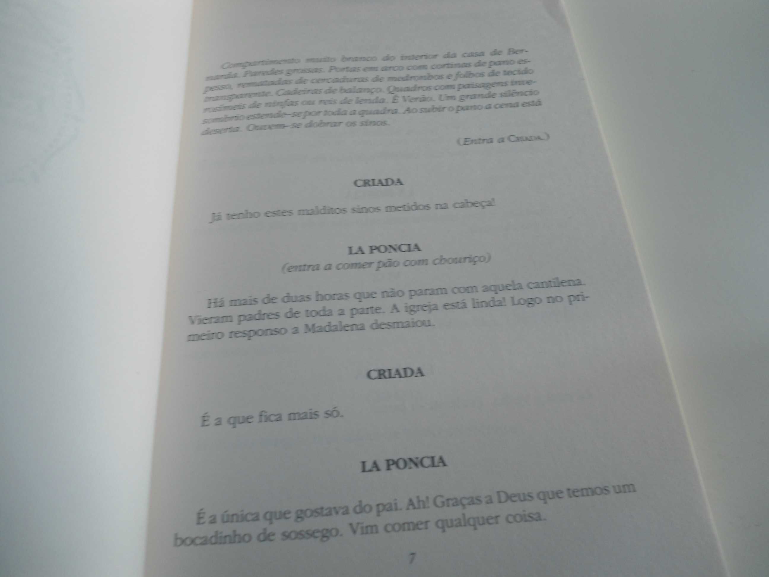 A Casa de Bernarda Alba por Federico Garcia Lorca