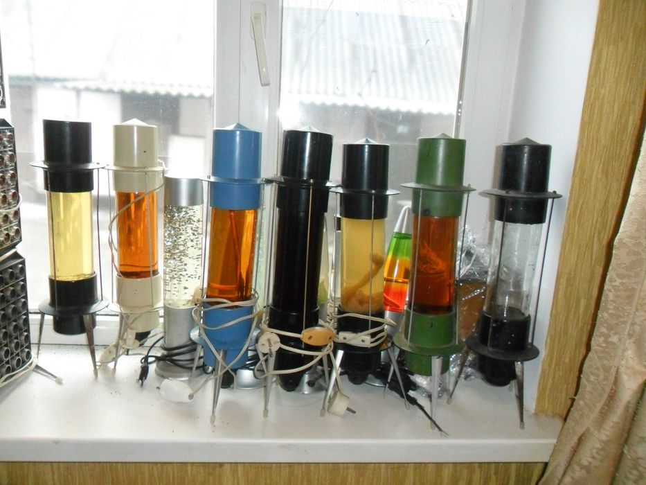 ЛАВОВАЯ ЛАМПА СССР! Светильник радуга, ракета!