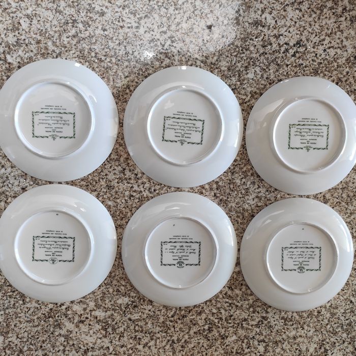 Lote de 4 pratos de Natal _Vista Alegre