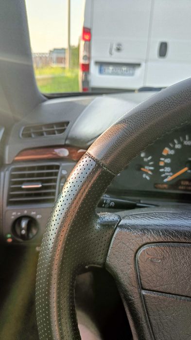Mercedes-Benz E290