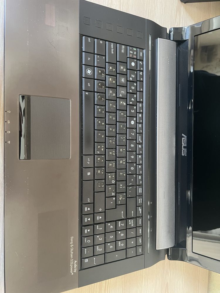 Ноутбук Asus n73SM