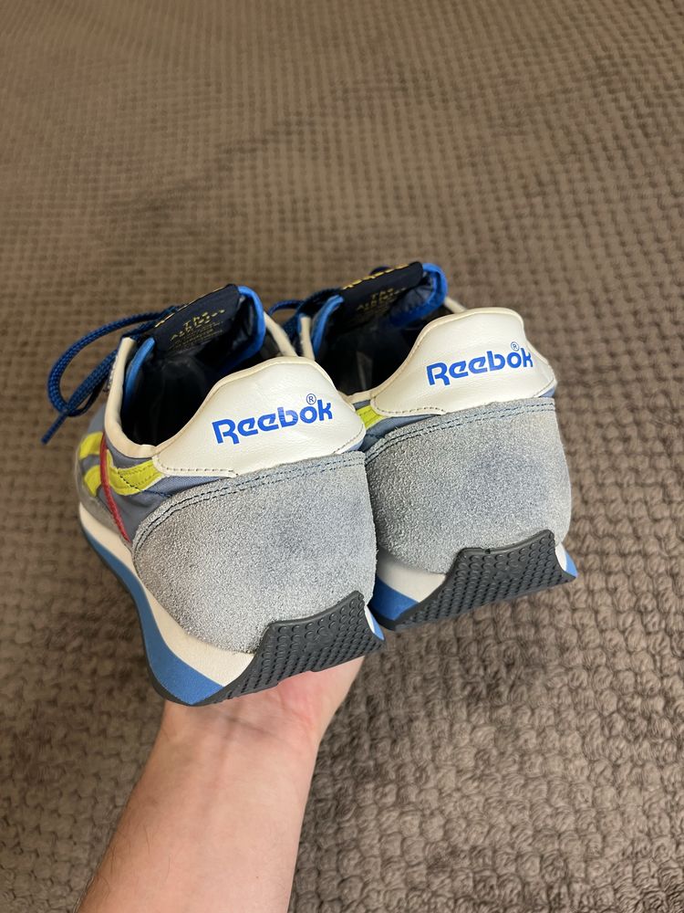 Чоловічі кросівки Reebok Aztec OG оригінал
