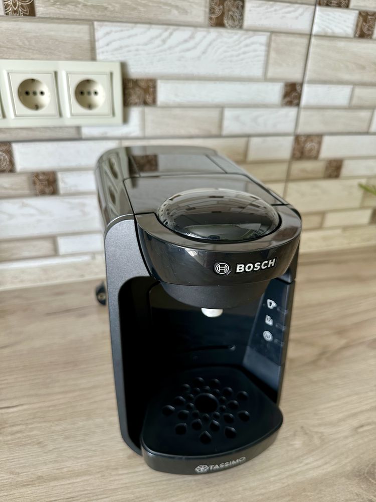 Кавоварка BOSCH Tassimo