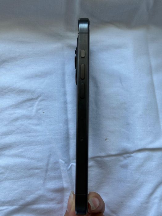 iPhone 15 Pro desbloqueado