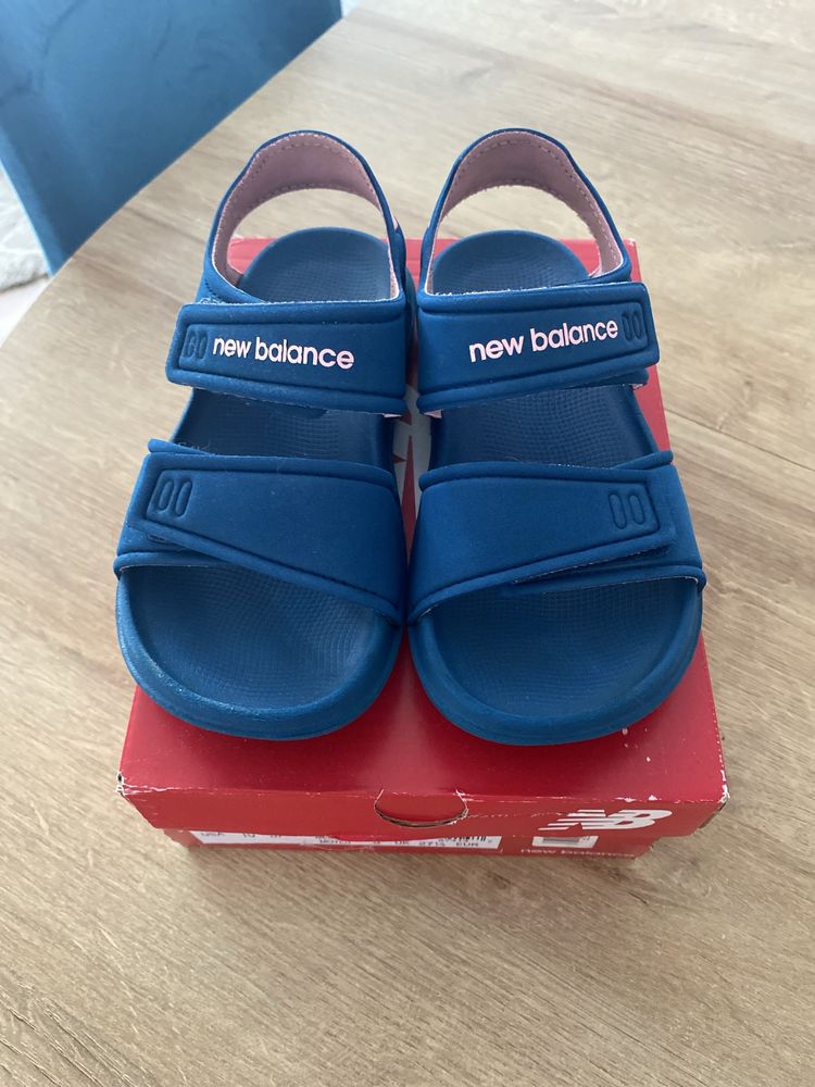 Sandały new balance  27,5