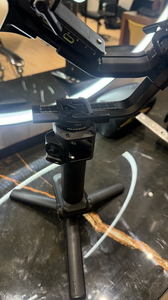 Gimbal crane 4 profesional