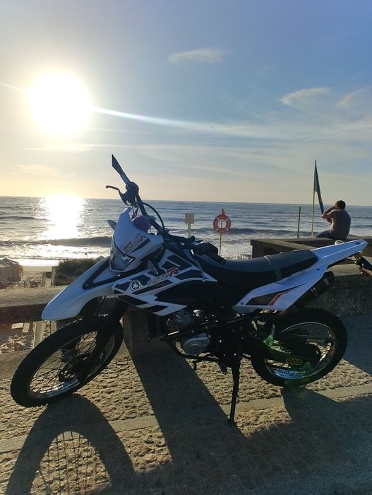 Yamaha  wr 125 r