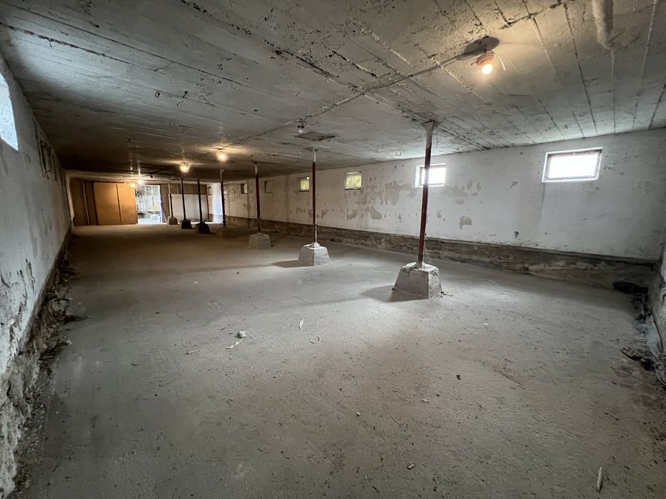 Budynek magazynowo–gospodarczy 298 m² + działka 25 ar – Marianowo Br.