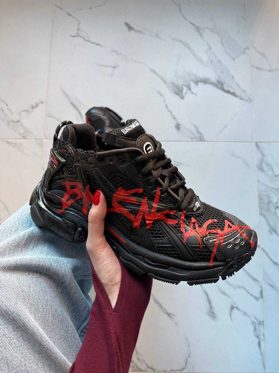 Balenciaga Runner Graffiti Black Red