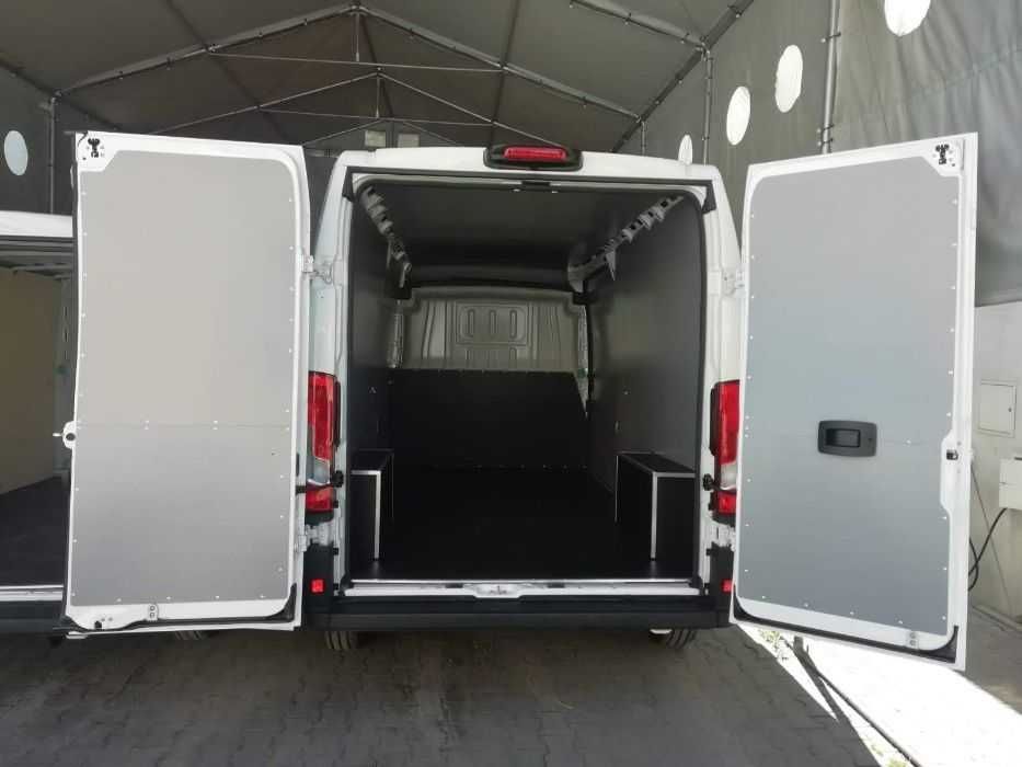 Peugeot Boxer L4H2 Zabudowa przestrzeni ładunkowej PREMIUM