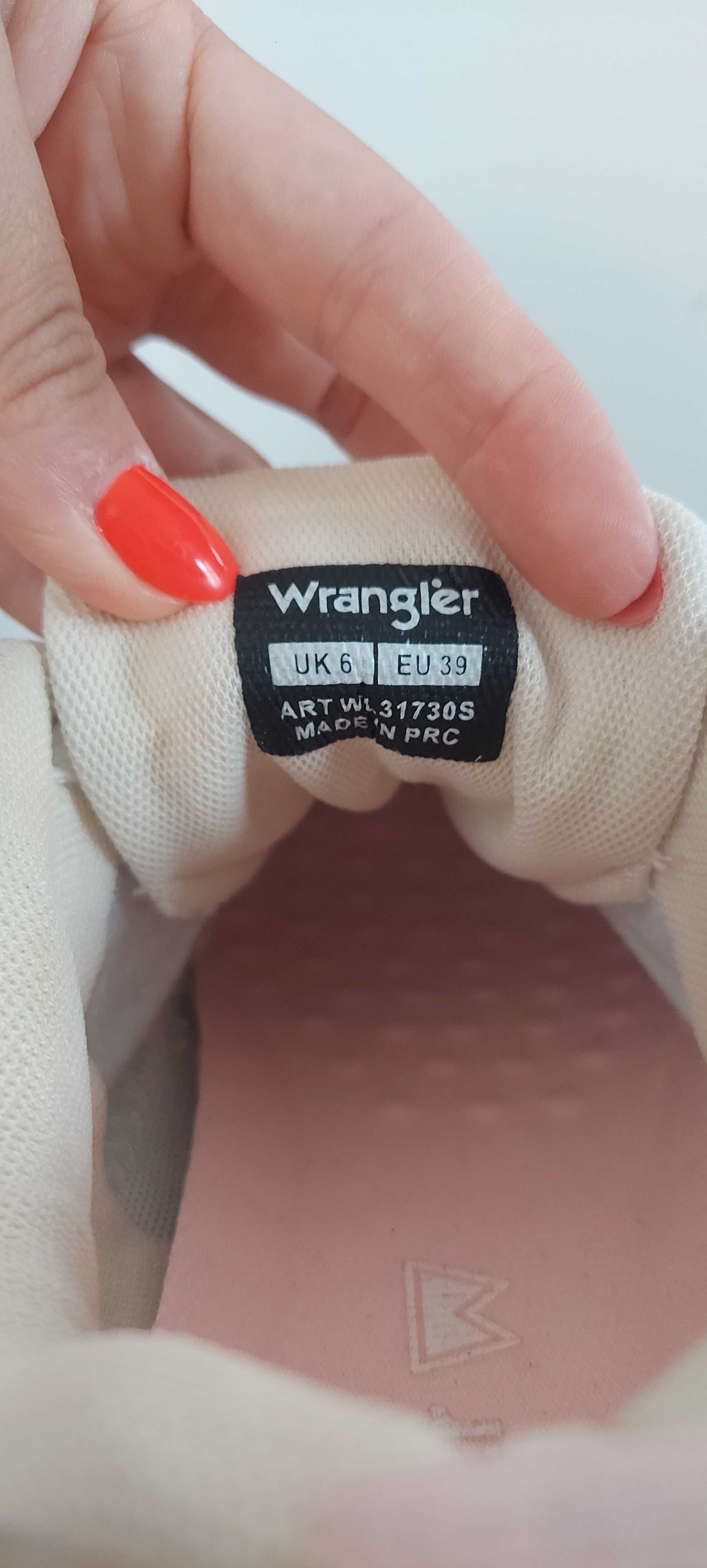 Buty sneakersy damskie Wrangler rozmiar 39