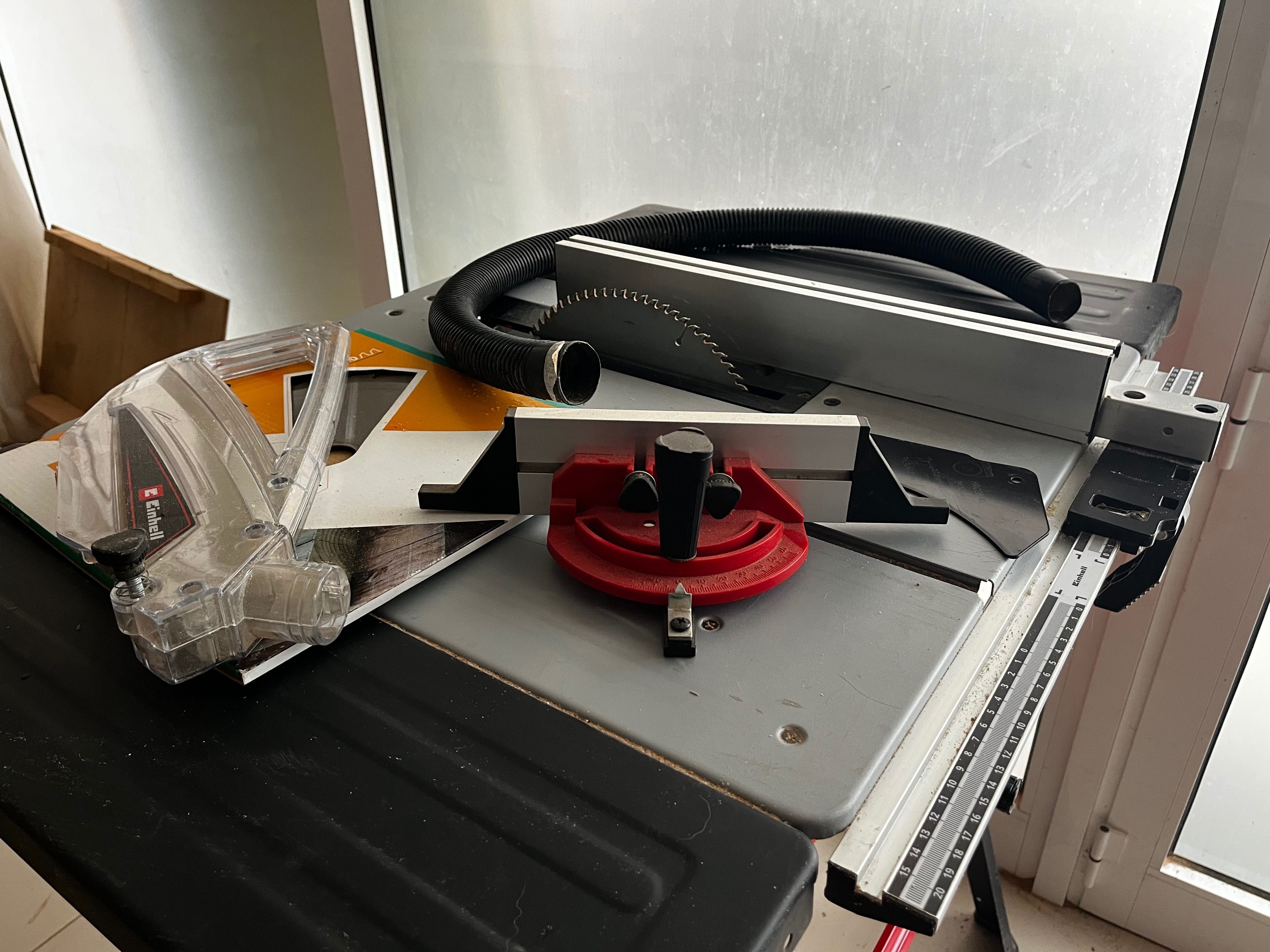 Serra de Mesa com bancada Einhell TC-TS 2025 U 2000W (quase nova!)