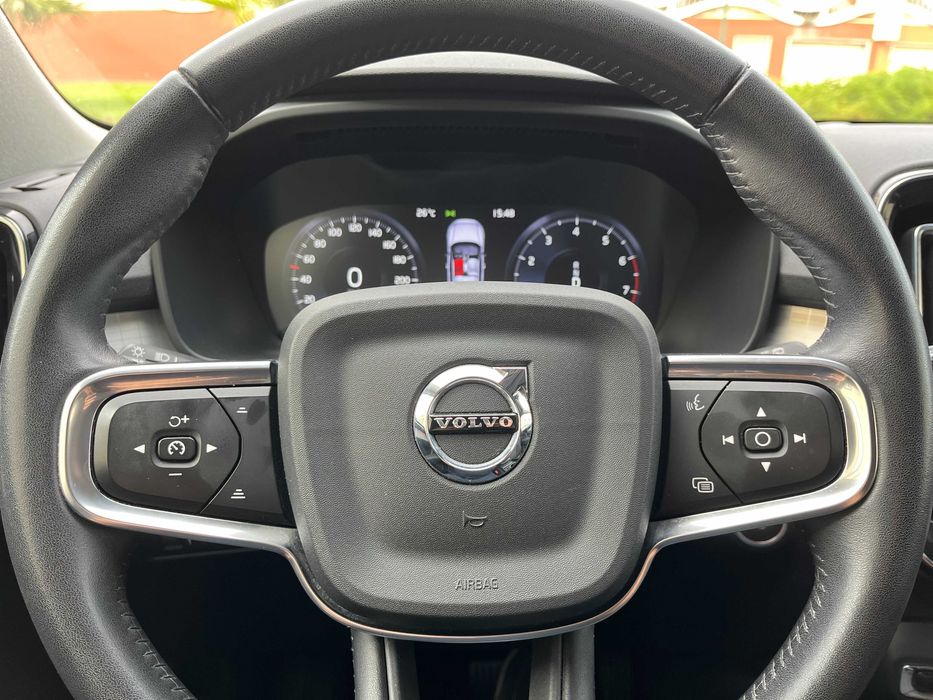 Volvo XC40 T3 Geartronic 1.5 163 cv  2021