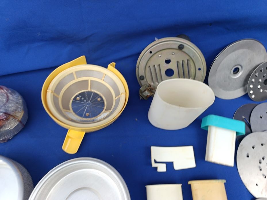 Советская чугунная алюминиевая мясорубка м'ясорубка СССР соковыжималка