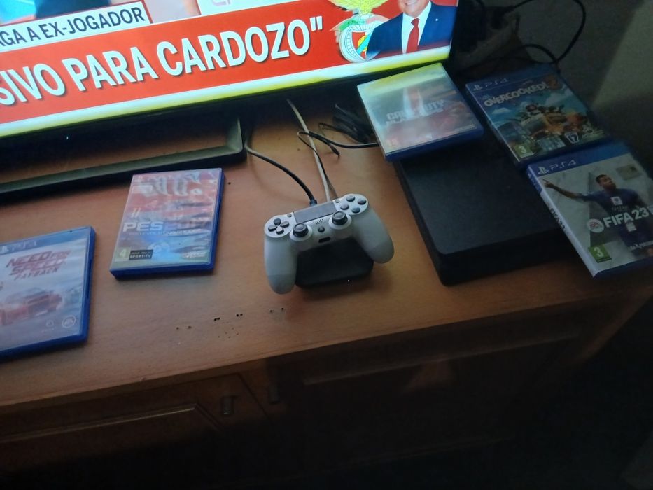 Play4 como nova  usada 2 ves