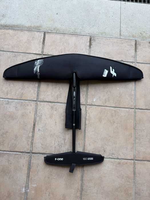F-One Mastro Carbono 80cm + Foil Seven Seas 1100