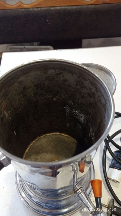 Чайник (самовар) електричний